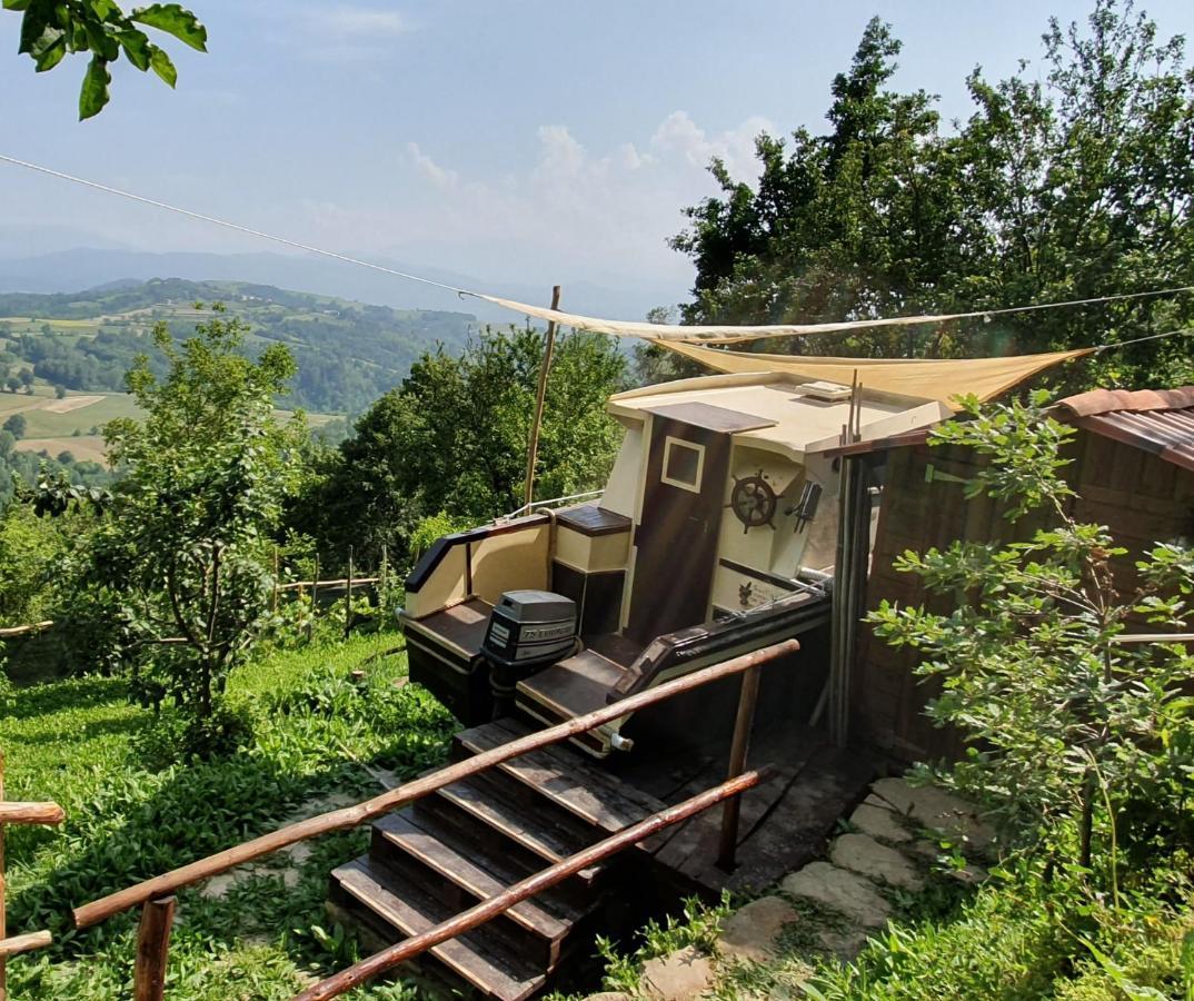 Bed and Breakfast Nave Nel Bosco Torresina Exterior foto